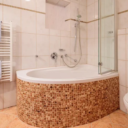 Apartment Gurschi *