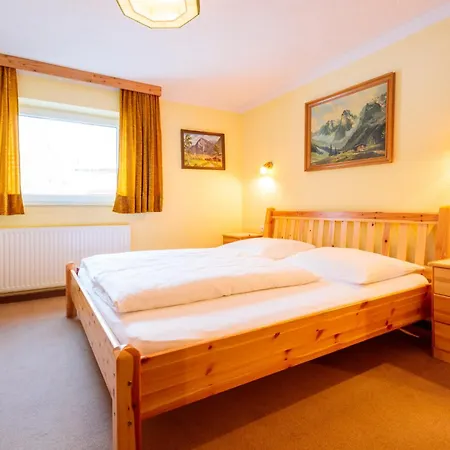 Gurschi Apartment